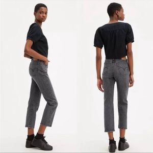 GREY- Levi’s Wedgie Straight Highrise Crop Jeans